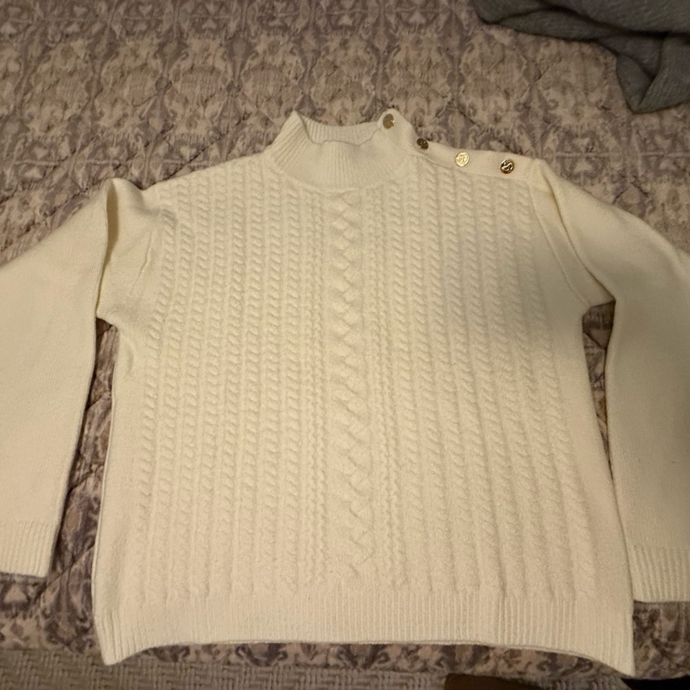 Draper James Cableknit Turtleneck Sweater in Magnolia White